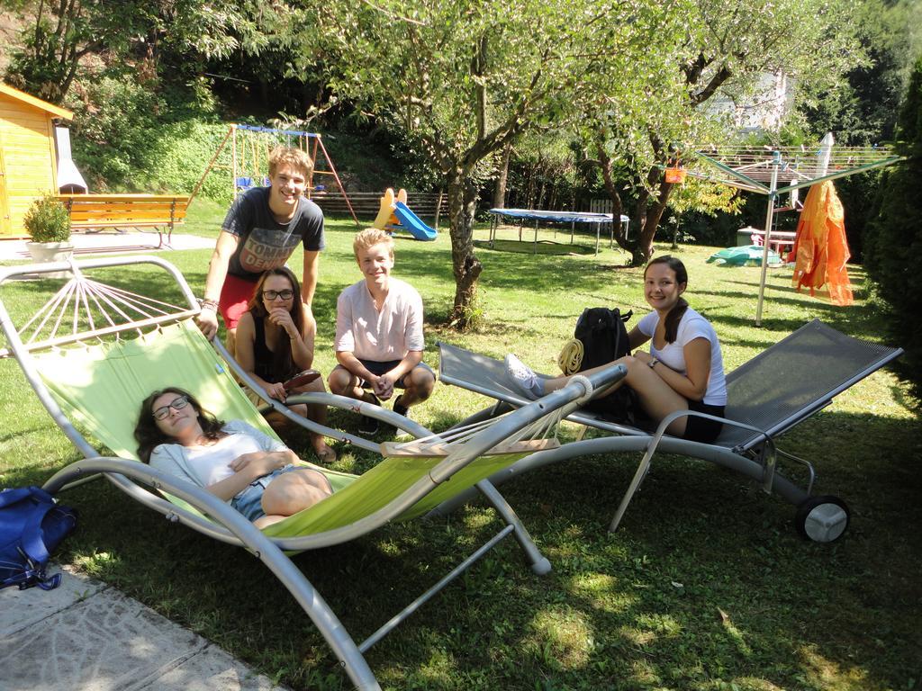 Ferienhaus Burgblick Treffen Exterior foto